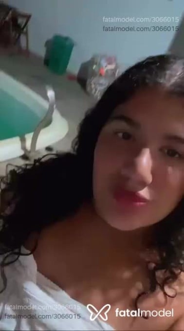 Acompanhante mulher morena (o) de olhos pretos em Chopinzinho - Vitoria