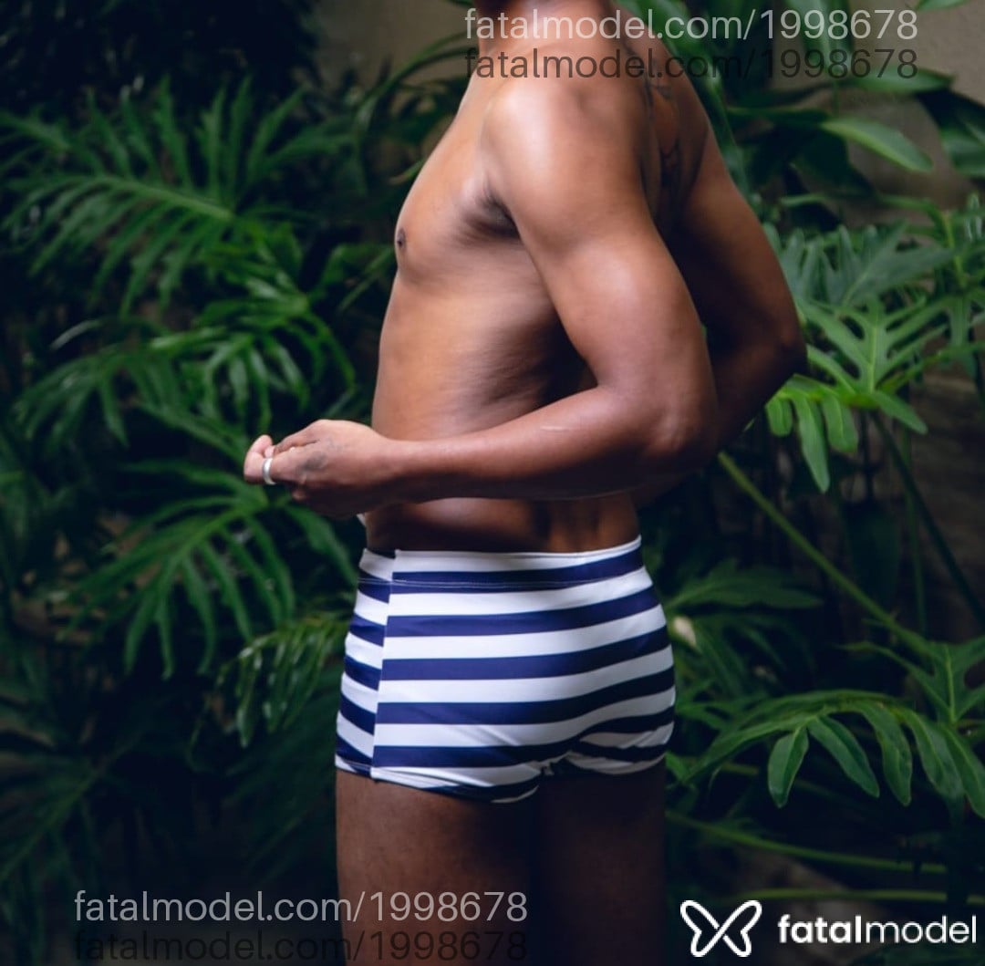 Acompanhante homem morena (o) de olhos castanhos em Virtual Acompanhante homem morena (o) de olhos castanhos em Virtual - Posuido
