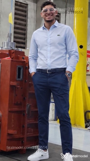 Acompanhante homem com cabelo castanho de olhos castanhos em São Paulo - Daniel