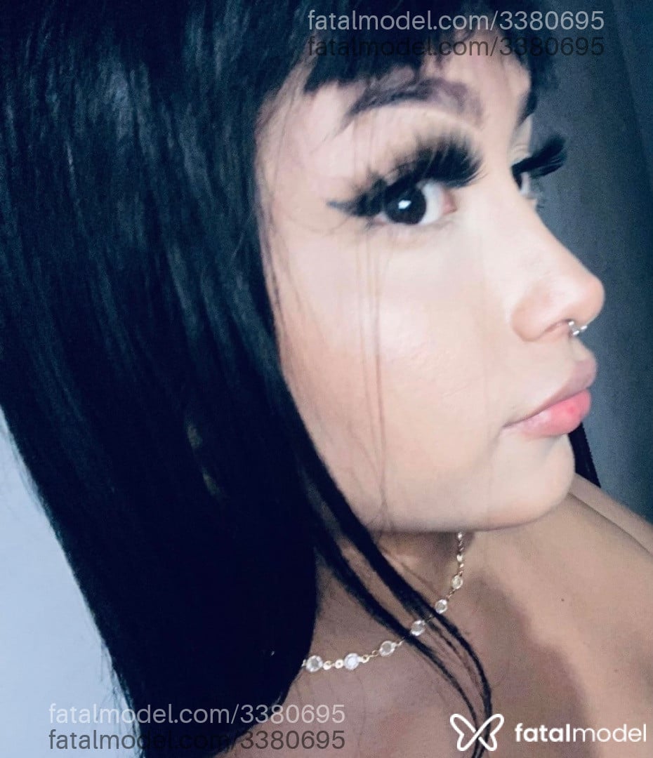 Acompanhante mulher trans morena (o) de olhos castanhos em Joinville Acompanhante mulher trans morena (o) de olhos castanhos em Joinville - Cloe Silveiraz