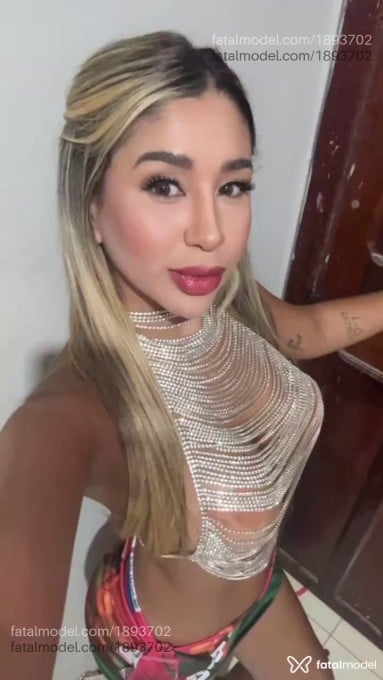 Acompanhante mulher loira (o) de olhos castanhos em Redenção - Bianca