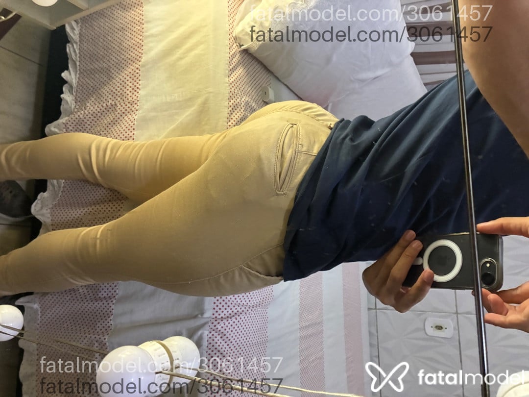 Acompanhante homem com cabelo castanho de olhos castanhos em Aracaju - Carlos