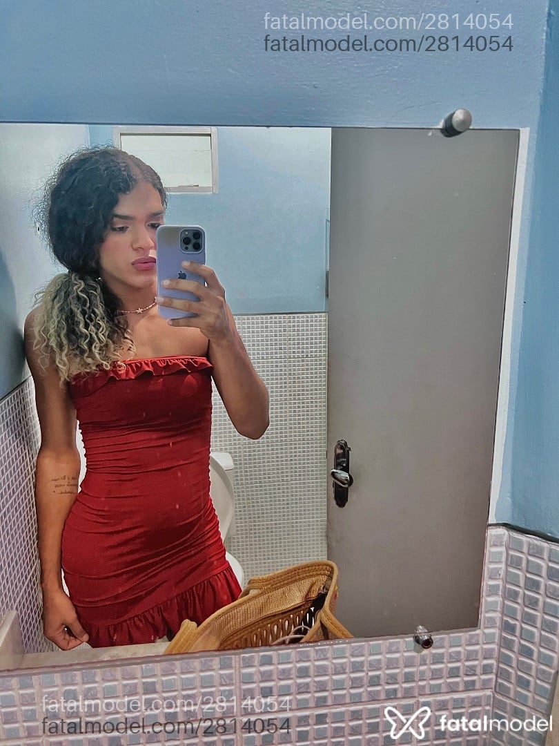 Acompanhante mulher trans loira (o) de olhos pretos em Teresina - Hellen Yasmim