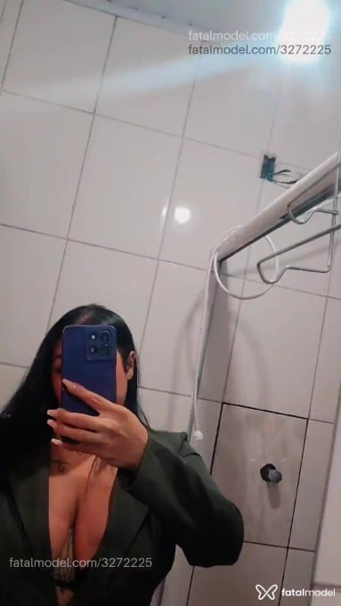 Acompanhante mulher morena (o) de olhos cinza em Osasco Acompanhante mulher morena (o) de olhos cinza em Osasco - Lorena