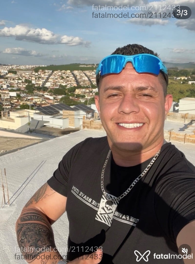 Acompanhante homem com cabelo castanho de olhos mel em Varginha - Joel Santana