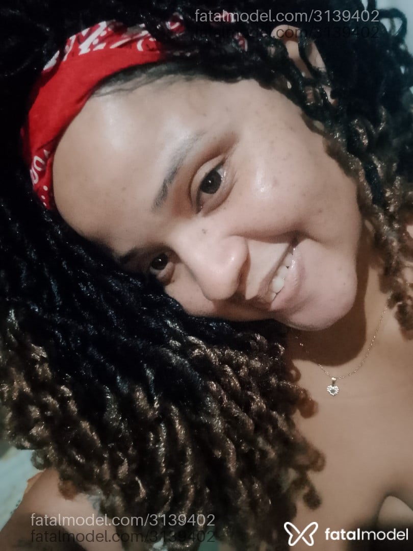 Acompanhante mulher morena (o) de olhos castanhos em São Luís - Raykalifa