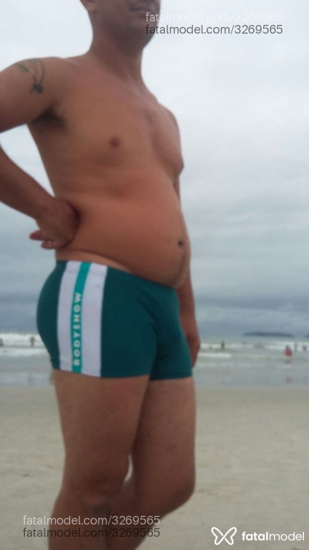 Acompanhante homem com cabelo castanho de olhos verdes em Piracicaba - Berimboy