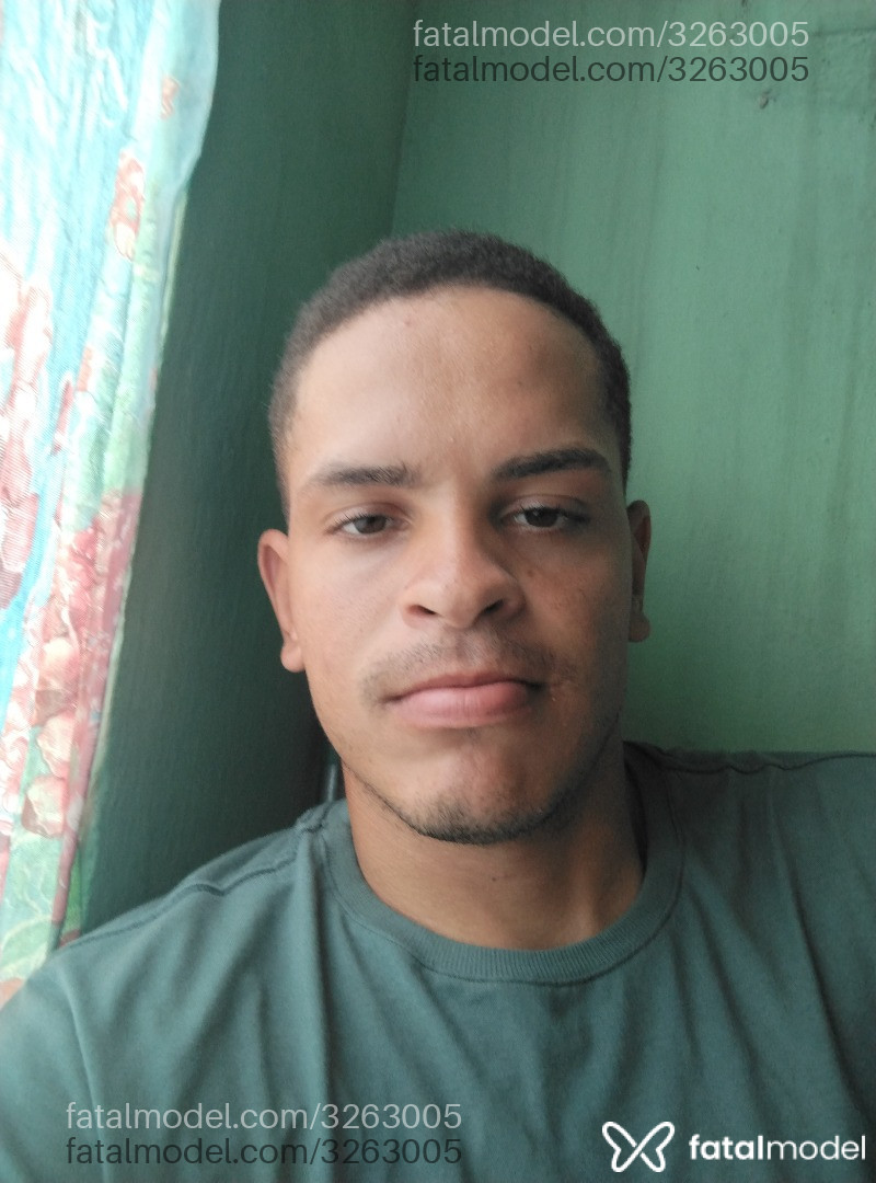 Acompanhante homem com cabelo castanho de olhos castanhos em Chã Grande - Gilvandilsom Alves