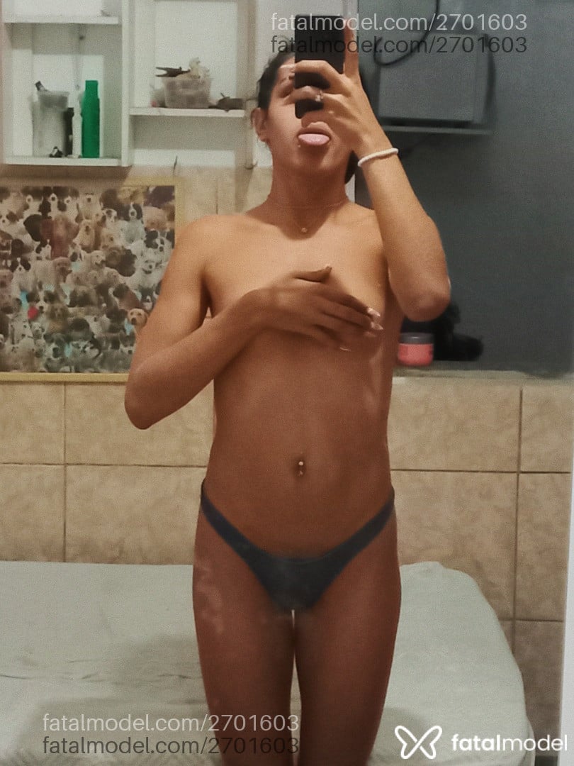 Acompanhante mulher trans morena (o) de olhos pretos em Rio de Janeiro - Sasa