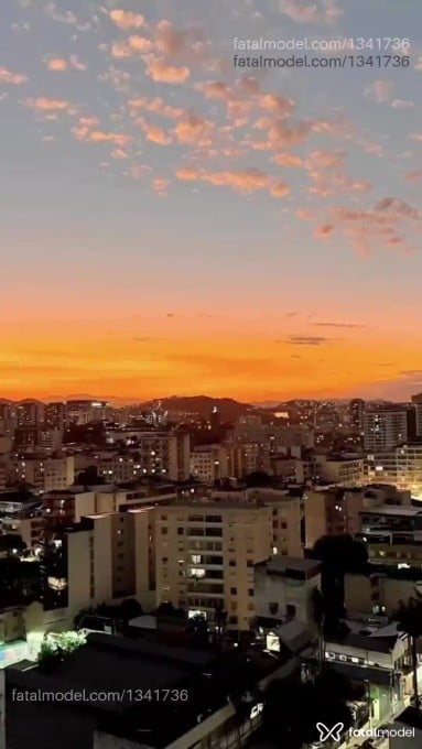 Acompanhante mulher loira (o) de olhos castanhos em Contagem - Valentina Duartte