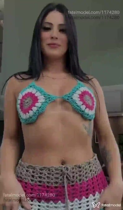 Acompanhante mulher morena (o) de olhos castanhos - Gabrielly Maia Acompanhante mulher morena (o) de olhos castanhos - Gabrielly Maia