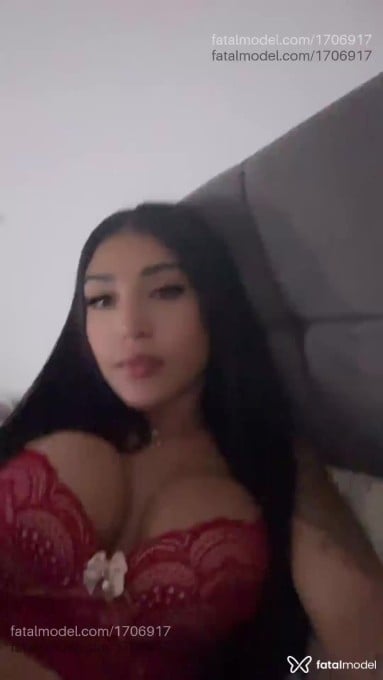 Acompanhante mulher trans morena (o) de olhos castanhos em Brasília Acompanhante mulher trans morena (o) de olhos castanhos em Brasília - Kawany Beatriz