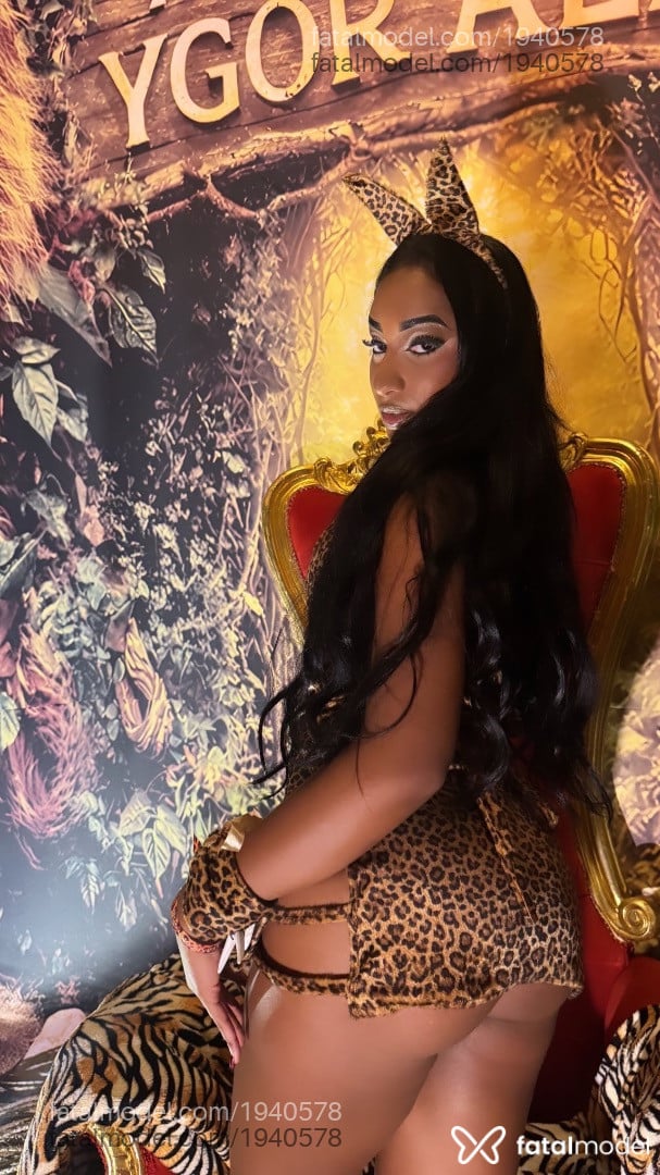 Acompanhante mulher trans morena (o) de olhos castanhos em Feira de Santana - Beatriz