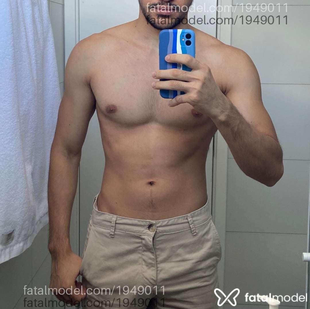 Acompanhante homem morena (o) de olhos castanhos em Fortaleza Acompanhante homem morena (o) de olhos castanhos em Fortaleza - Dotnovin