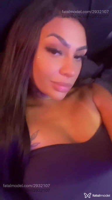 Acompanhante mulher morena (o) de olhos castanhos em Itá Acompanhante mulher morena (o) de olhos castanhos em Itá - Vitória Mueller