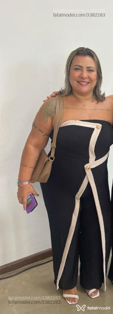 Acompanhante mulher loira (o) de olhos castanhos em Rio de Janeiro Acompanhante mulher loira (o) de olhos castanhos em Rio de Janeiro - Samara
