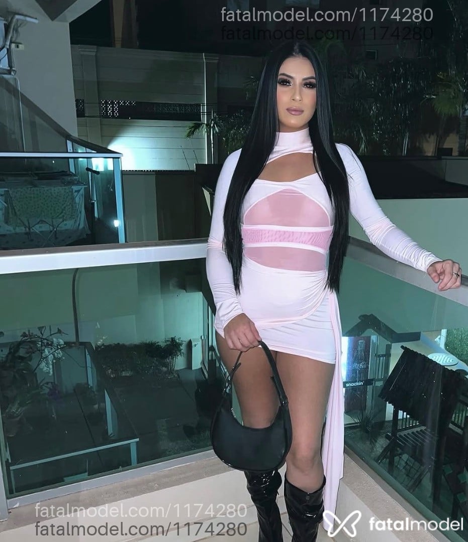 Acompanhante mulher morena (o) de olhos castanhos - Gabrielly Maia Acompanhante mulher morena (o) de olhos castanhos - Gabrielly Maia