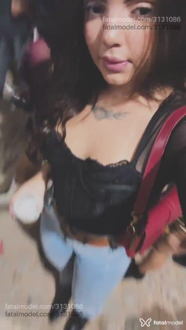 Acompanhante mulher com cabelo castanho de olhos castanhos em Campina Grande - Sophia