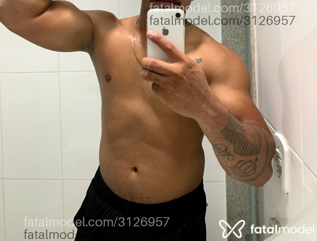 Acompanhante homem morena (o) de olhos mel em Juazeiro - Diego