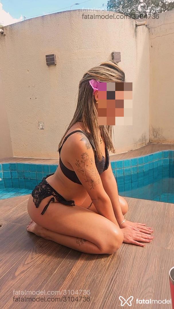 Acompanhante mulher loira (o) de olhos castanhos em Goiânia - Angel Biancard