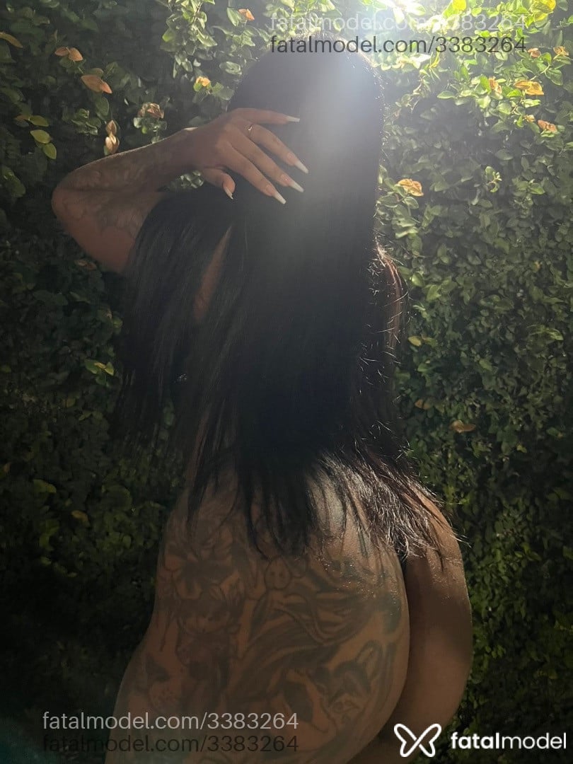 Acompanhante mulher morena (o) de olhos castanhos em Santo Antônio de Jesus - Vitorinha