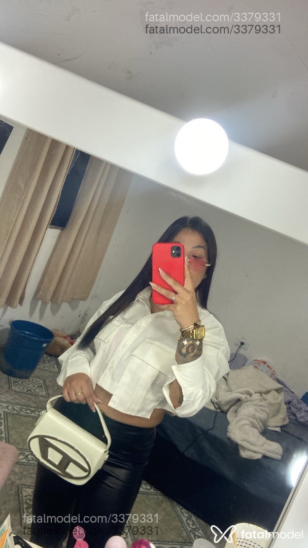 Acompanhante mulher morena (o) de olhos pretos em Atibaia - Maya Menezes