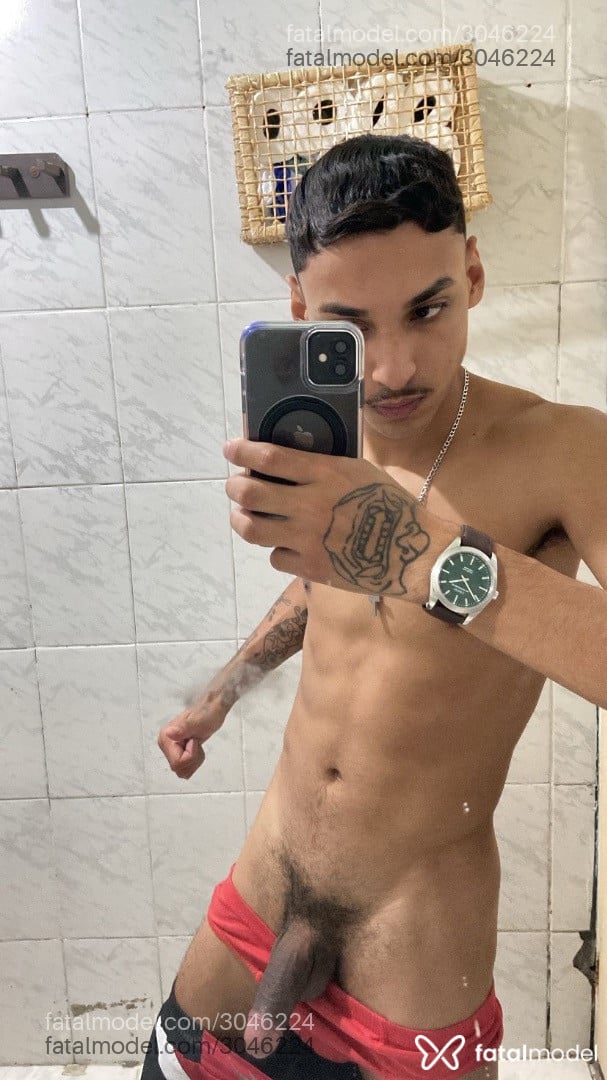 Acompanhante homem morena (o) de olhos castanhos em Osasco - Marcel