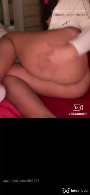 Acompanhante mulher com cabelo castanho de olhos castanhos em São José dos Campos Acompanhante mulher com cabelo castanho de olhos castanhos em São José dos Campos - Faada