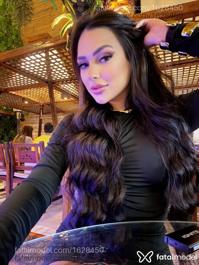 Acompanhante mulher com cabelo castanho de olhos castanhos em Rio de Janeiro - Ingrid