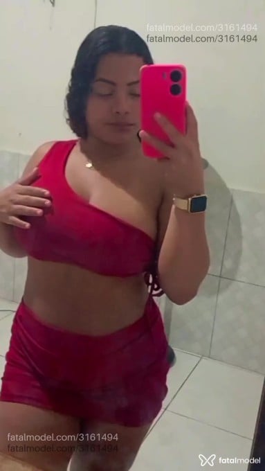 Acompanhante mulher morena (o) de olhos castanhos em Sena Madureira Acompanhante mulher morena (o) de olhos castanhos em Sena Madureira - Suelen