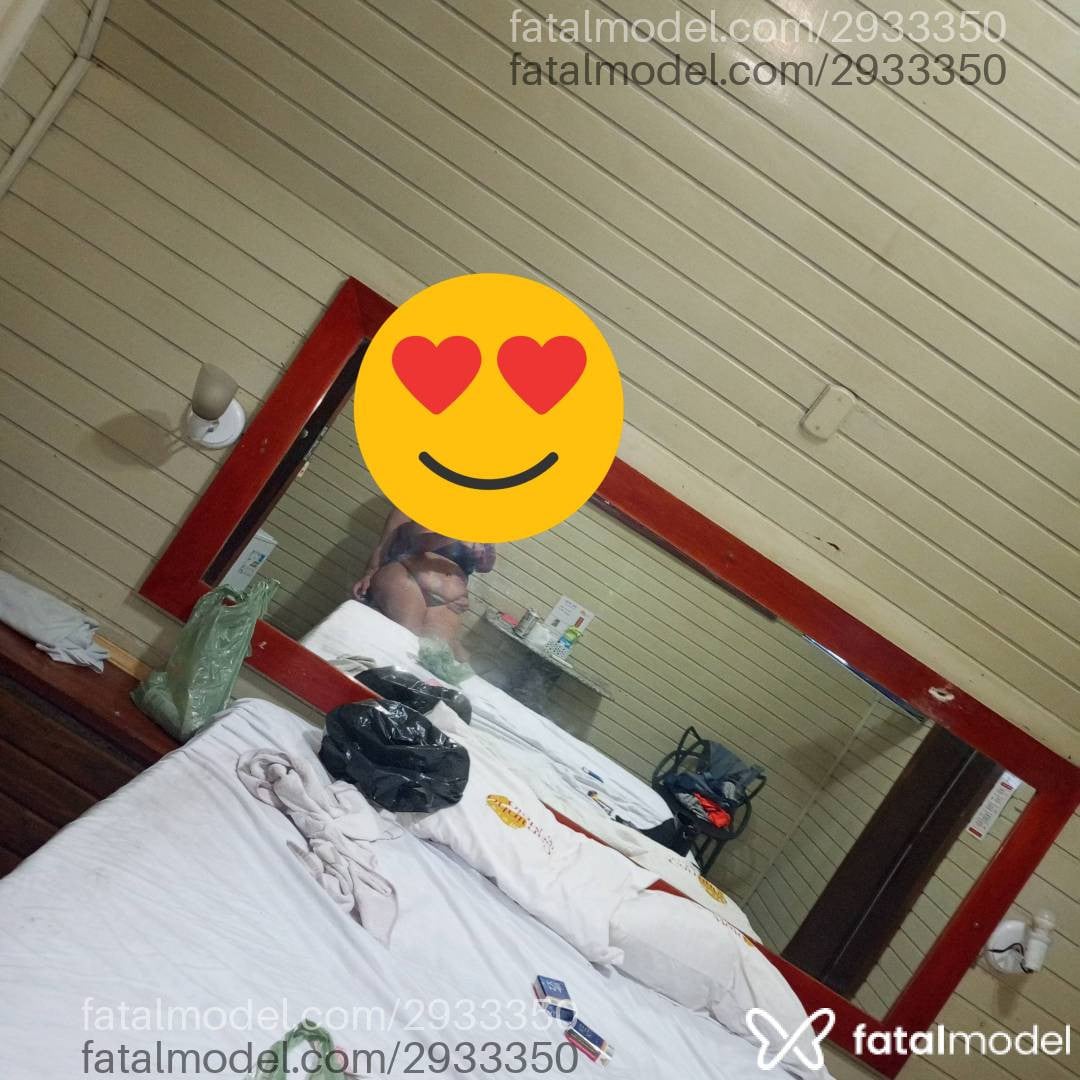 Acompanhante mulher com cabelo castanho de olhos castanhos em Porto Alegre - Jhuelucas
