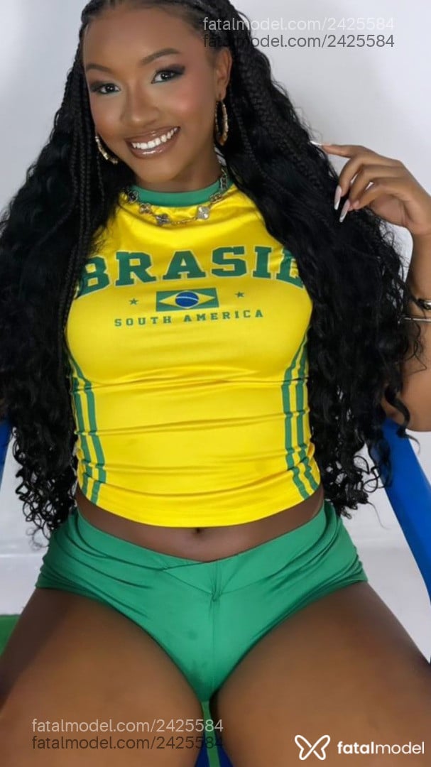 Acompanhante mulher morena (o) de olhos pretos em Recife - Pérola Negra