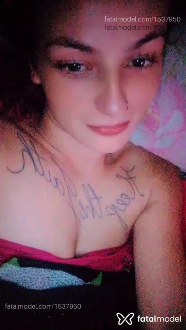 Acompanhante mulher com cabelo colorido de olhos castanhos em Cunha Porã Acompanhante mulher com cabelo colorido de olhos castanhos em Cunha Porã - ANUNCIANTE