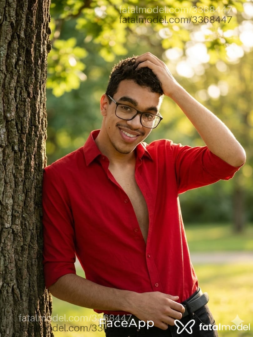 Acompanhante homem com cabelo castanho de olhos pretos - Black Dante