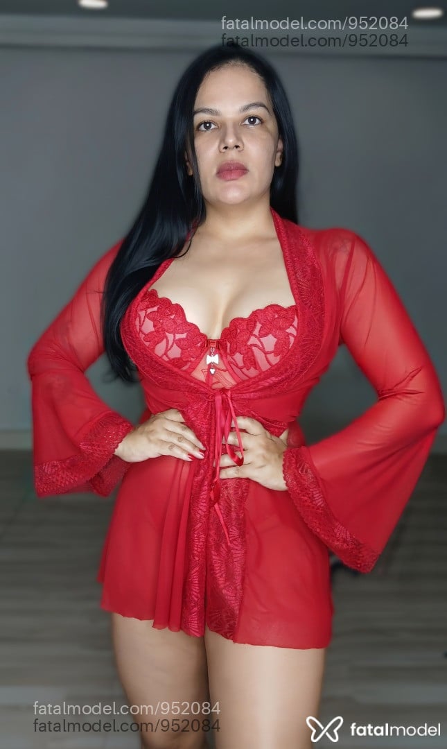 Acompanhante mulher morena (o) de olhos castanhos em Goianésia - Lorena