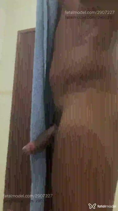 Acompanhante homem loira (o) de olhos pretos em Virtual - Caio Ventura