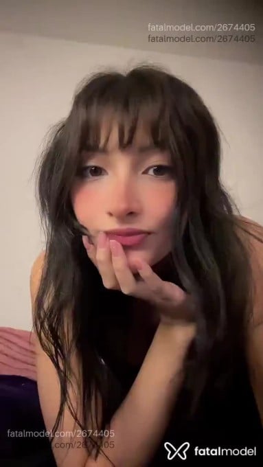 Acompanhante mulher morena (o) de olhos castanhos - Sofia Acompanhante mulher morena (o) de olhos castanhos - Sofia