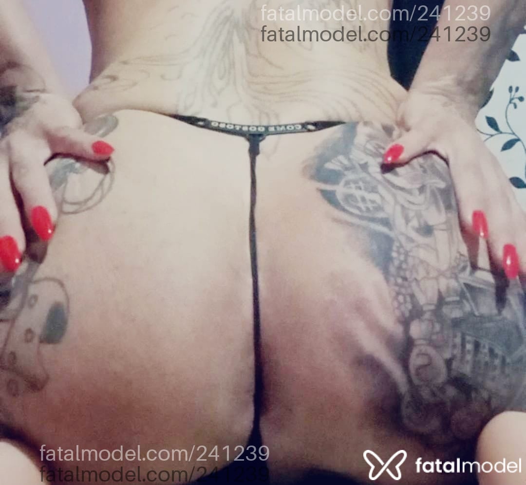 Acompanhante mulher trans loira (o) de olhos castanhos em Cambará - Barbara Andira
