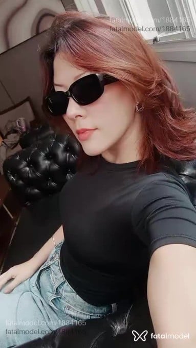 Acompanhante mulher com cabelo castanho de olhos castanhos em Campo Grande Acompanhante mulher com cabelo castanho de olhos castanhos em Campo Grande - Luíza Graciela