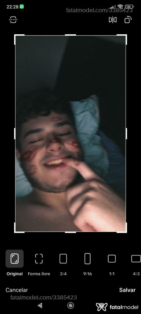 Acompanhante homem com cabelo castanho de olhos castanhos em Virtual - Corcel