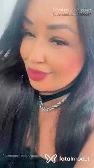 Acompanhante mulher com cabelo castanho de olhos castanhos - Nicolly Acompanhante mulher com cabelo castanho de olhos castanhos - Nicolly