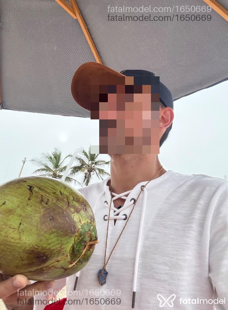 Acompanhante homem com cabelo castanho de olhos castanhos em Santa Maria - Julio
