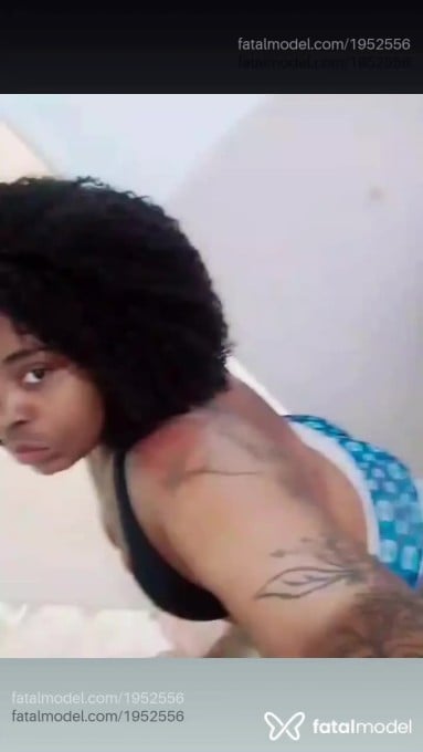 Acompanhante mulher morena (o) de olhos pretos em Manhuaçu - Laura Fontiny