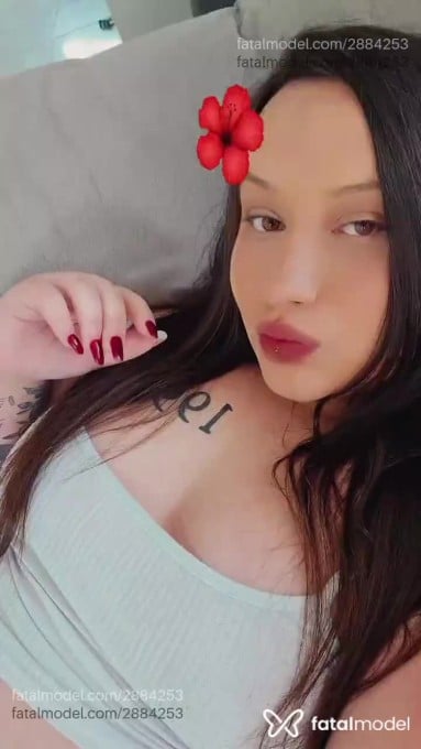 Acompanhante mulher morena (o) de olhos mel - Gabyzz Acompanhante mulher morena (o) de olhos mel - Gabyzz