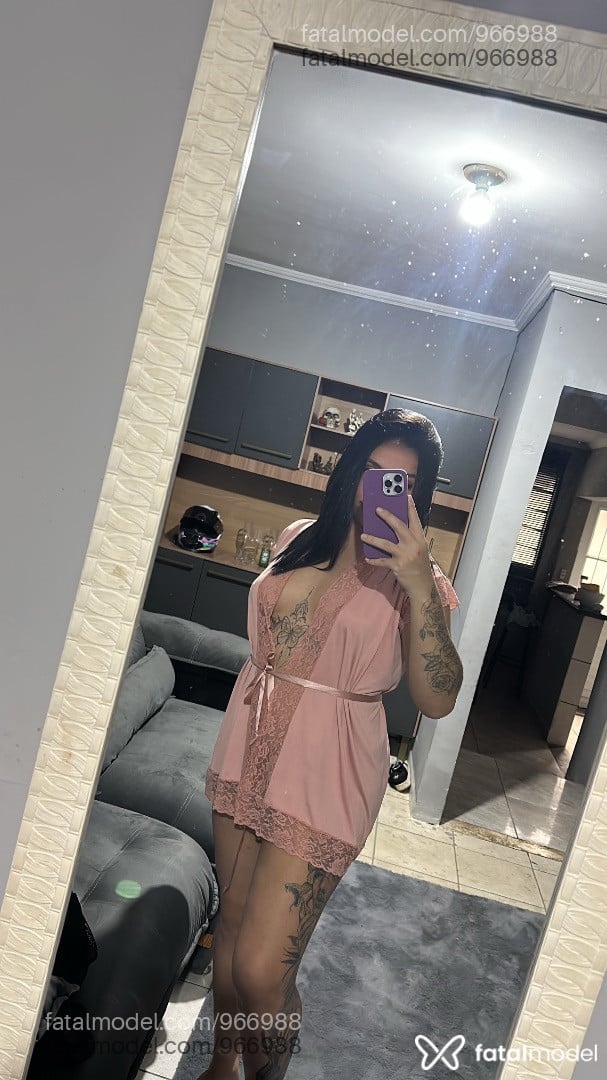 Acompanhante mulher trans morena (o) de olhos castanhos em Bragança Paulista - Rafaella Carvalho