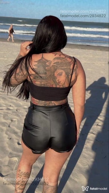 Acompanhante mulher morena (o) de olhos castanhos em Navegantes - Bruna
