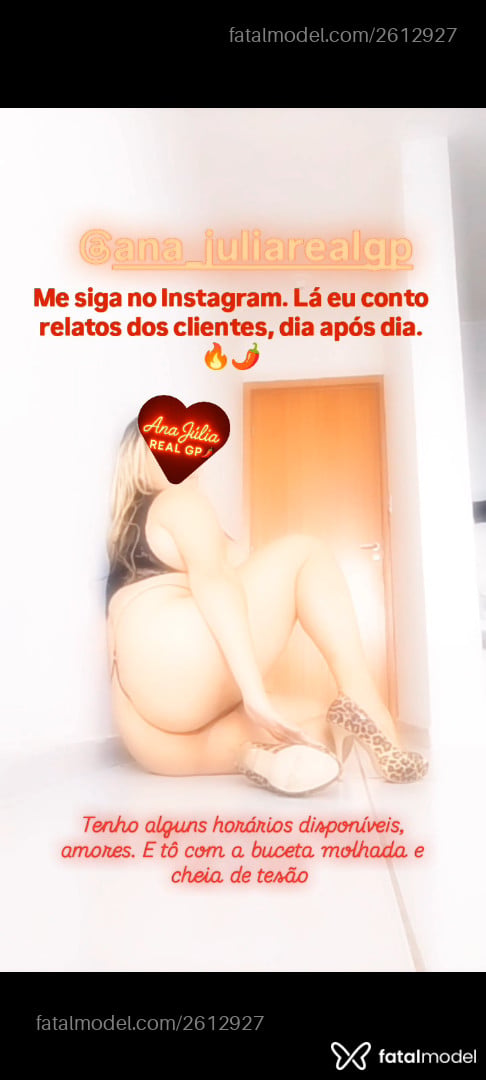 Acompanhante mulher loira (o) de olhos castanhos - Ana Júlia