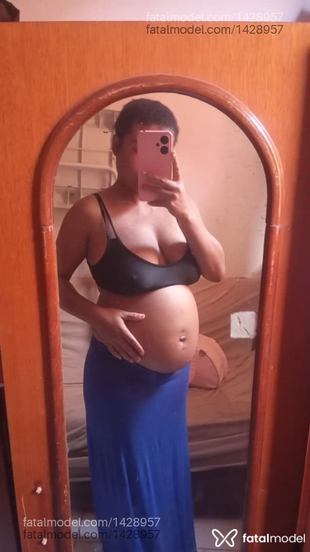 Acompanhante mulher morena (o) de olhos castanhos em Araçatuba - Jenni