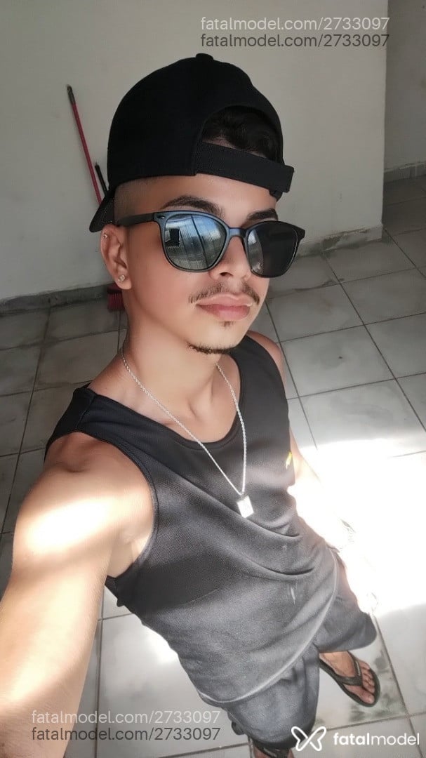 Acompanhante homem morena (o) de olhos castanhos em Olinda - Lucas Leal