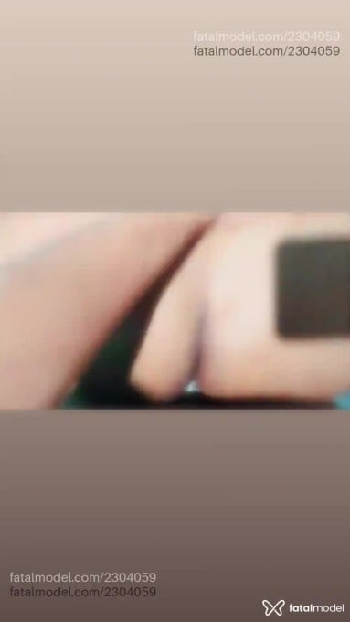 Acompanhante mulher trans morena (o) de olhos pretos - Dudah